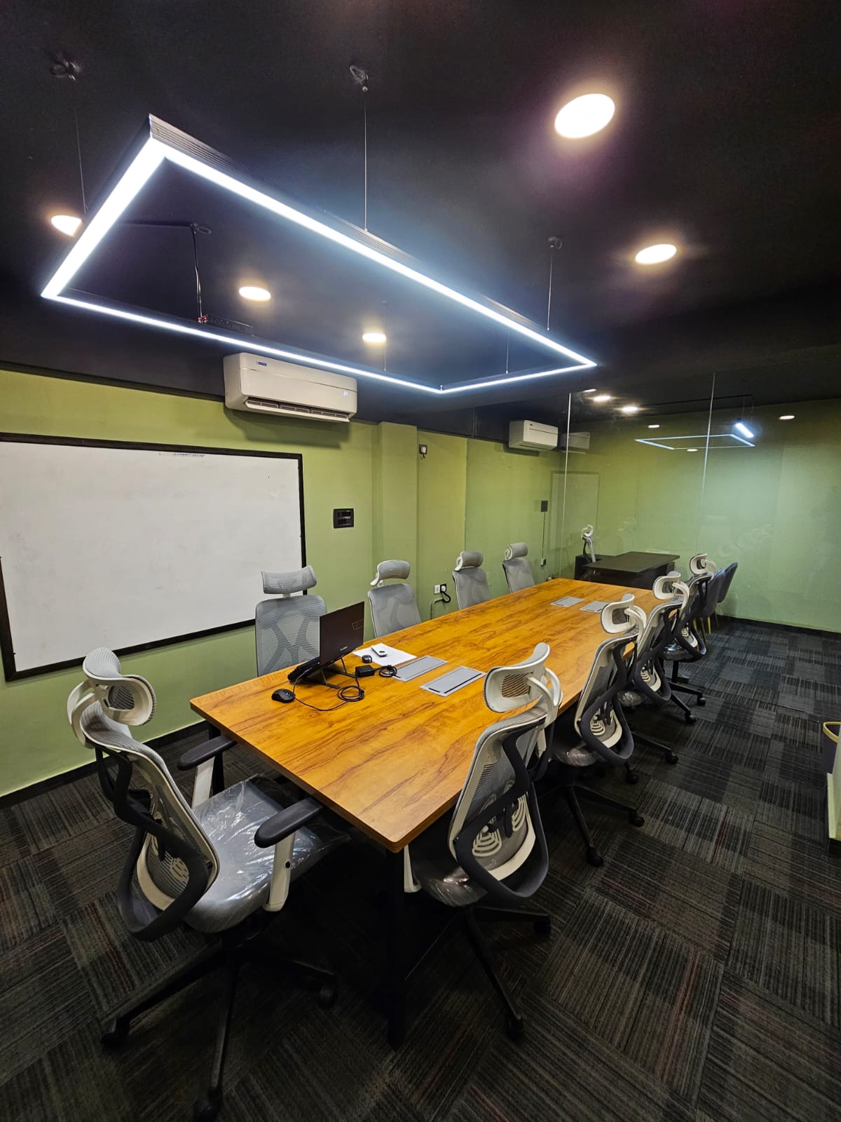 Unicorn's Meeting Room Interior CPS Plaza